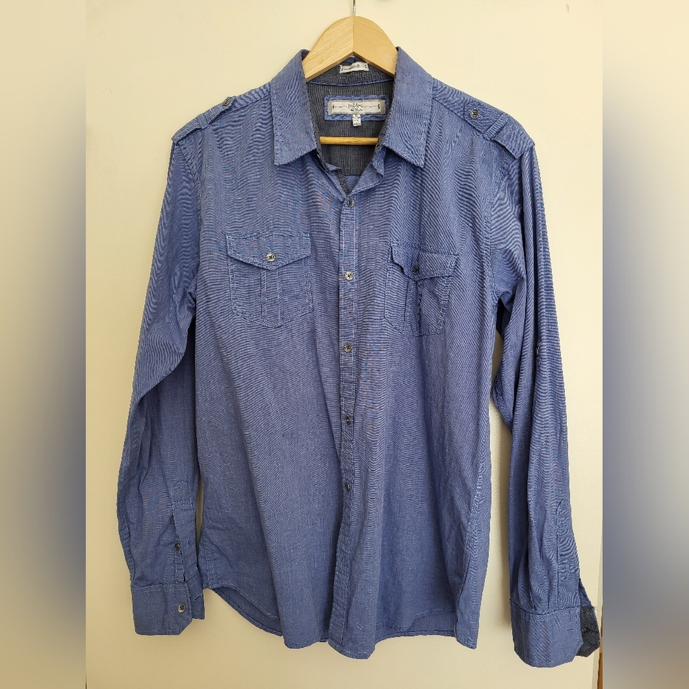 Blue Casual Button Down Shirt with Long Sleeves - Large